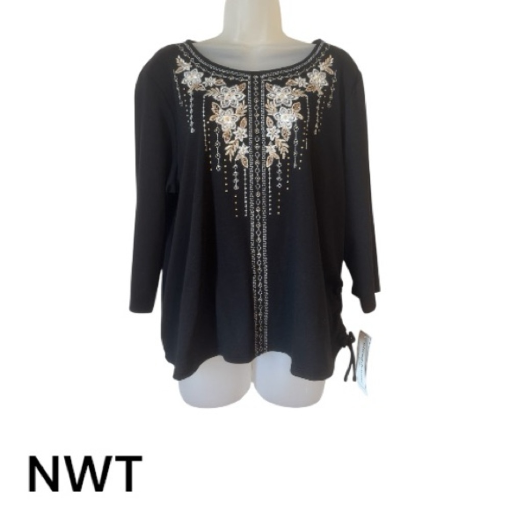 NWT Alfred Dunner Black Top with Gorgeous  Embroidery Detail  XLARGE/PETITE  #W
